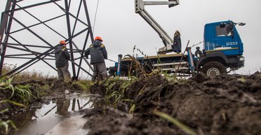 Инфраструктура под ударом: РФ целилась в ТЭС на Донбассе и в объект нефтепереработки