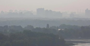 "Высокая концентрация": киевлян призвали закрыть окна после окончания тревоги