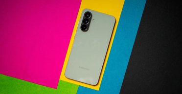 Это худший смартфон среднего класса 2025 года: что лучше купить вместо него (фото)