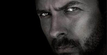 Банальна еволюція: чому жінкам подобаються "погані хлопці"