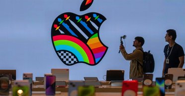 Везли грузовыми самолетами: Apple отправила 600 тонн iPhone из Индии в США, чтобы обойти пошлины Трампа