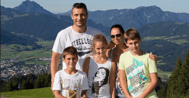 Віталій Кличко розповів, де зараз живуть його діти, яких він не бачив понад 2 роки (відео)