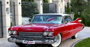 Легенда 50-х: в Украине выставили на продажу самый знаменитый Cadillac (фото)