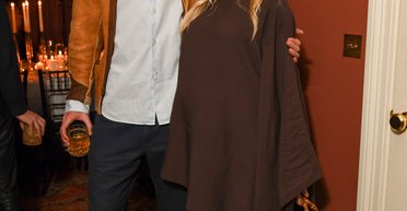 "Швидко закохалася": Сієнна Міллер розповіла про роман з Олі Гріном (фото)