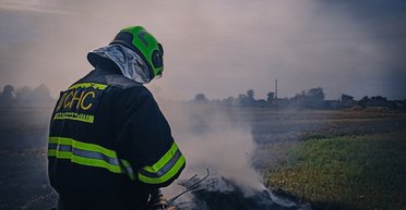 1,5 часа боролись с пожаром: Россия атаковала Львовскую область "Шахедами", детали от ОВА