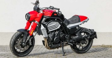 Современная классика: представлен новый мощный мотоцикл Jawa 730 (фото)