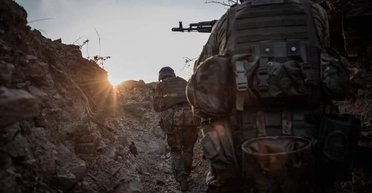 ЗСУ атакують під Бахмутом: у Генштабі розповіли про оперативні успіхи на фронті (карта)