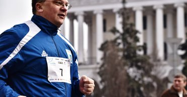 Команды, без которых нам жить. Почему руководители спорта предпочитают работать в режиме "пакую чемоданы"