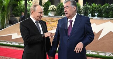 "Южная крепость РФ": зачем Путин на самом деле поехал в Таджикистан (фото)