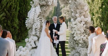 Зірка "Дуже дивних справ" Міллі Боббі Браун уперше показала фото з таємного весілля