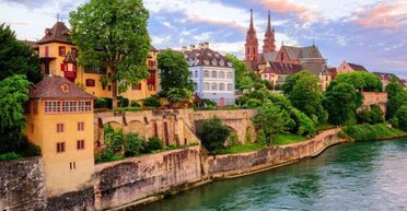 "Бюджетный" отдых, или как посетить 3 страны за 10 секунд: блогер поделилась опытом