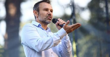 Святослав Вакарчук демобилизовался из армии: менеджер артиста объяснила ситуацию