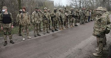 Круговая оборона. Один день из жизни бойцов батальона ТрО (фоторепортаж)