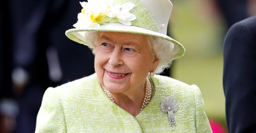 "Ледь могла підняти чайник": розкрито подробиці останніх днів життя Єлизавети ІІ (фото)