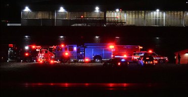 Достали из воды 18 тел: в США самолет с 64 пассажирами на борту столкнулся с армейским вертолетом