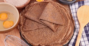 Млинцевий день. Рецепти для Масляної по-китайськи, по-слов'янськи і по-французьки