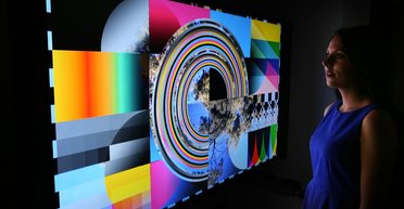 Лучшие телевизоры в 2025 году: топ-5 моделей от Samsung, Hisense, Vizio и TCL (фото)