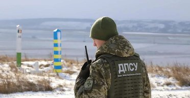 Во Львовской области осудили пограничника, который во время службы отлучился в туалет: что произошло