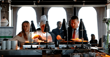 Приносять із собою: сім'я придумала спосіб, як безплатно їсти в дорогих ресторанах (відео)