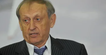 Суд по-родинному: Богуслаєва судить суддя, чий брат понад 10 років у статусі нерозглянутої справи