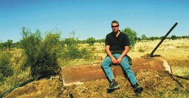 Мужчина провел 71 день в пустыне: как ему удалось выжить и почему никто не верит (фото)