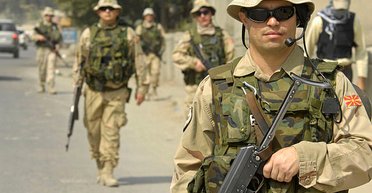 НАТО и Украина. Воевать за нас никто не будет