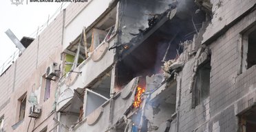 Удар по Запоріжжю: КАБи влучили у дві багатоповерхівки, десятки постраждалих (фото, відео)