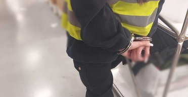 Заговор и убытки на 3 млн злотых: в Польше задержали десятерых украинок, детали (фото)