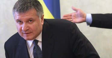 Демарш бессилия. Что хотел показать Украине Арсен Аваков