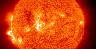 Магнітне поле Сонця скоро перевернеться: як це вплине на Землю