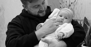 "История украинской семьи": на войне погиб мужчина, семью которого убила ракета РФ в Одессе