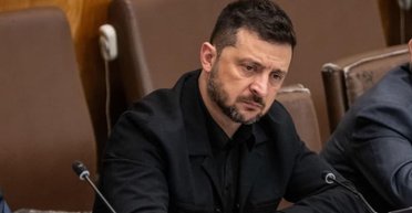 Зеленский перед "ужасным выбором": мирный план США требует невозможных уступок, — CNN