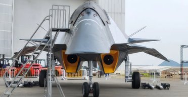 Космический истребитель "Белый император" и ловушка для США: зачем Пекину технологические чудеса