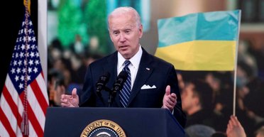 Джо Байдену 80 років. Як президент США передбачив напад Росії на Україну