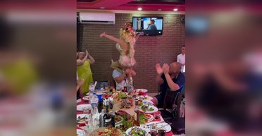 "Гадко и некрасиво": пародист Оли Поляковой возмутил зрителей своим поведением (видео)