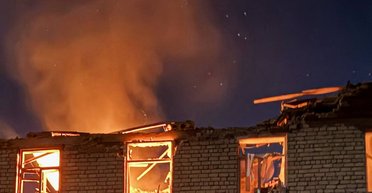 "Є руйнування та пошкодження": росіяни атакували "шахедами" навчальний заклад в Сумах (відео)