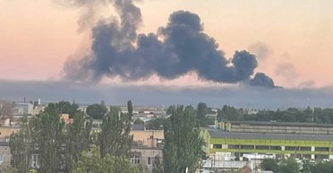 Взрывы на аэродроме "Энгельс": разведка Британии назвала самый успешный удар ВСУ по РФ в 2025 году