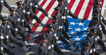 Іран - США. Навіщо Трамп вирішив зламати все, що робив Обама