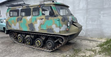 Тюнинг "Буханки": украинские мастера превратили УАЗ в гусеничный вездеход (фото)