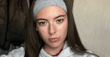 Студентка купила путівку в "секретне місце": важко повірити, куди її завезли (фото)