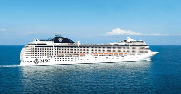 Пасажир круїзного лайнера помітив "секретне місце" на борту корабля (відео)