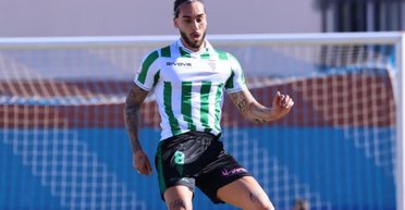 Вдруге за рік: футболіст іспанського клубу знепритомнів під час матчу (відео)