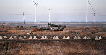 "Жест доброї волі": ЗС РФ готуються до відходу з двох міст на півдні, — експерт (карта)