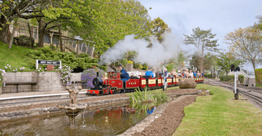 "Застигле у часі" село назвали найкрасивішим місцем країни: в чому його фішка (фото)