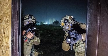 ВМС атаковали элитное спецподразделение РФ на "вышке Бойко" (видео)