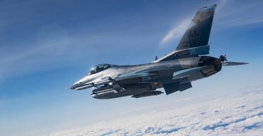 Дивовижна механіка польоту: льотчики розповіли, що їм коштувало пересісти з МіГ-21 на F-16