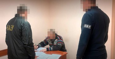 Розікрали понад 102 млн гривень на захисті для танків: НАБУ викрило трьох корупціонерів