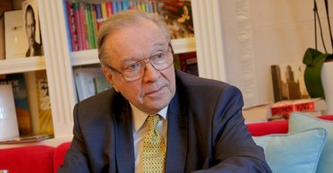 Мое детство было встречей со смертью. Я жил среди трупов, — Кшиштоф Занусси