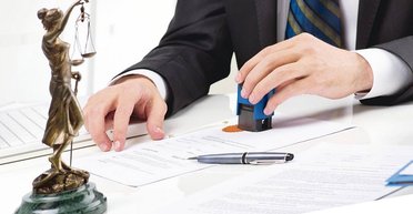 Є-нотаріат: між швидкістю та гарантіями. Погляд практикуючого нотаріуса Романа Падалки