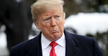 Настрої в США змінюються: як прихильники Трампа підштовхують його в бік України